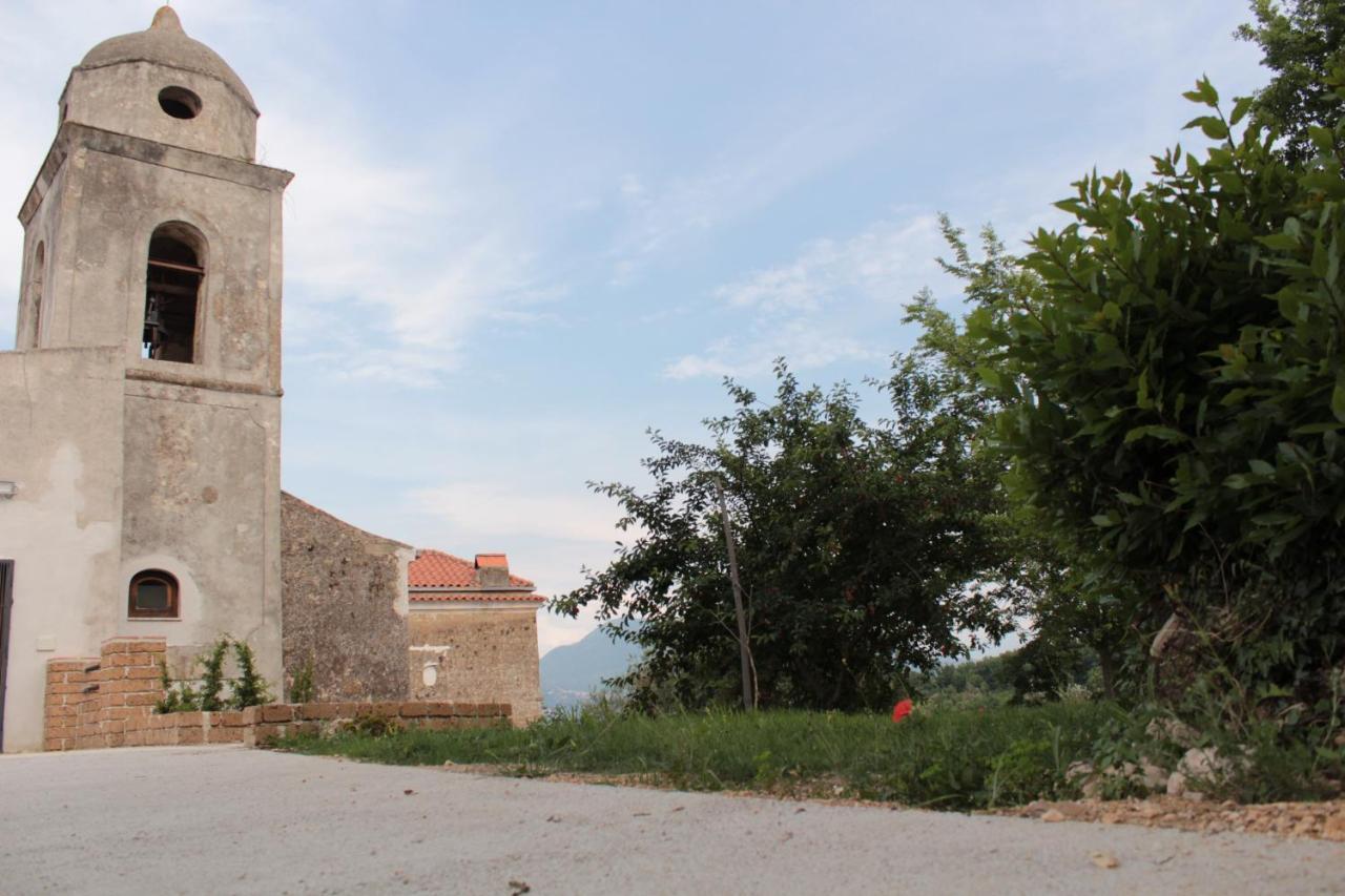 S.Maria Degli Angeli C. Ospitalita Vandrehjem Alvignanello Eksteriør billede